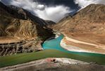 Full Day Sightseeing Tour(gurudwara Patthar Sahib,confluence Of The Indus And Zanskar Rivers,likir Monastery,ridzong Monastery,magnetic Hill)