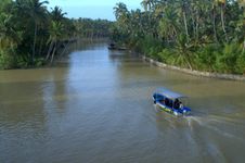 Mesmerising Poovar