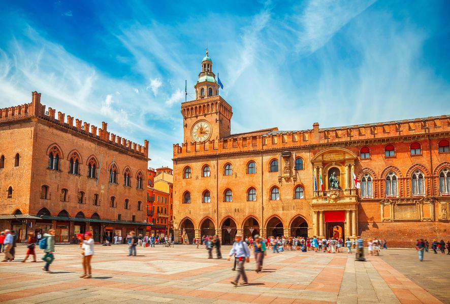 Northern Italy Explorer - Milan, Cinque Terre, Bologna and Venice